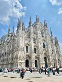 MAJESTIC MILAN | EXPLORING THE ICONIC OF DUOMO DI MILANO