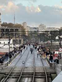  Walk Across History: The Luis I Bridge in Porto, Portugal