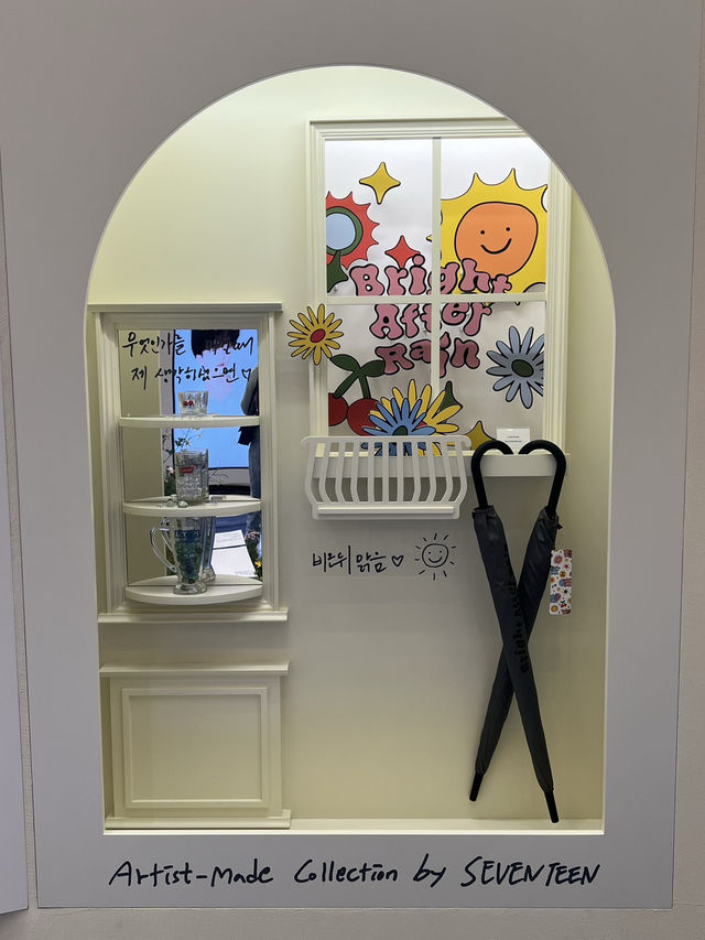 Seventeen pop-up store ที่ห้างชินเซกเย