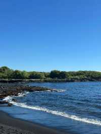 A magical beach of the black sand ❤️