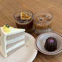 cute cafe