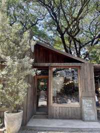 คาเฟ่บ้านไม้ บรรยากาศอบอุ่น ที่สระบุรี 🍃🌳