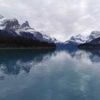 Maligne Lake: Serenity in the Canadian Rockies