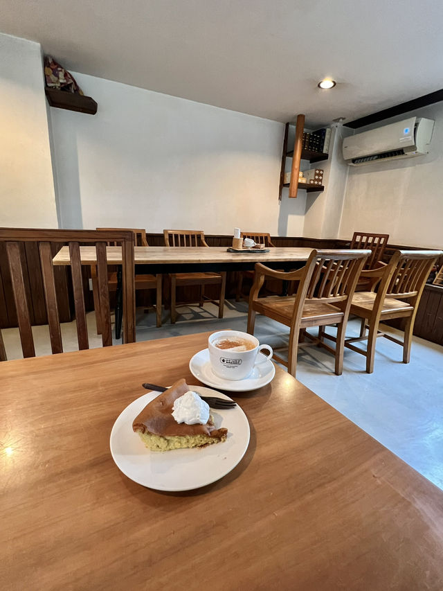 A Relaxing Coffee Break at Higashi-Mukojima Coffee-ten☕️