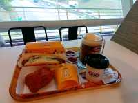 What To EAT when rest At RNR Ayer Keroh : A&W