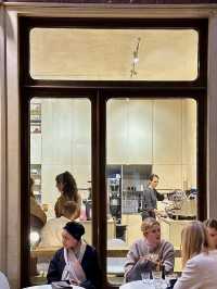 What a championship level coffee treat at the heart of Vienna!