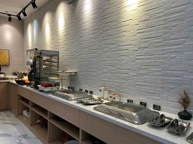 Shanghai Joyful Yard Hotel