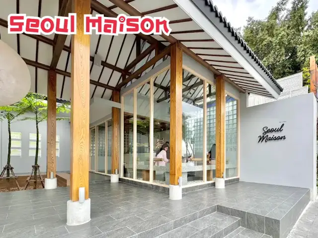 Seoul Maison Coffee ร้านกาแฟสวยริมหาดพัทยา