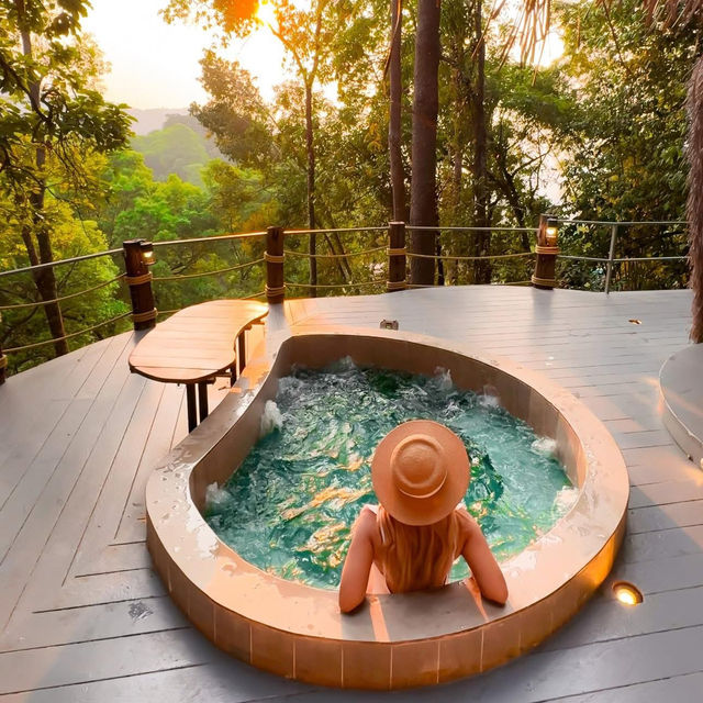 ที่พักกลางป่าสไตล์บาหลีสุดหรู เชียงใหม่