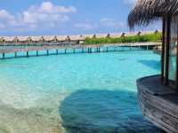 [🇲🇻モルディブ] エメラルドの海を眺めながら – 至福のスパ＆ヨガ体験