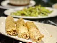 高雄福華大飯店（珍珠坊）重新裝潢過富麗堂皇.美食非吃不可