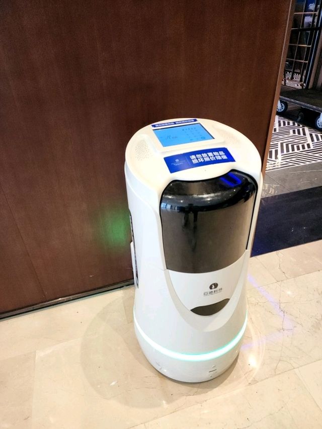 대련중심지에 위치한 훌륭한 4성급 호텔