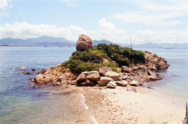 A Hub of Disappeared Industries in Peng Chau