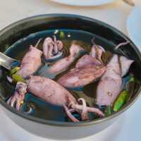 ครัวลุงระ ร้านอาหารทะเลติดหาดแสงจันทร์ ระยอง