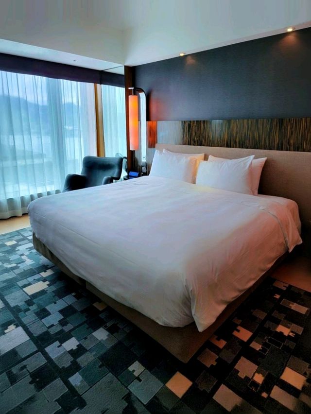 Hotel ICON HK, a five-star experience in every sense.