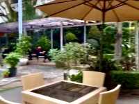 A Slice Of Luxury at Apo View Hotel