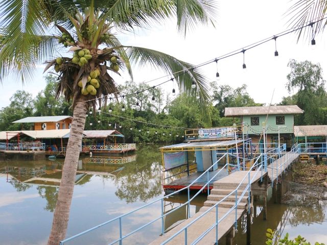 ทานเมนูทุเรียนที่ Durianism Cafe