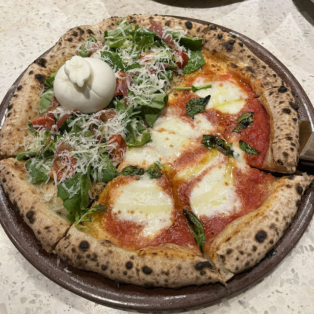 【東京🗼】🇻🇳逆輸入の人気ピザ日本１号店が麻布台に！🍕