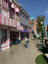 Stay in Sentosa, be the first to get to Universal Studios!