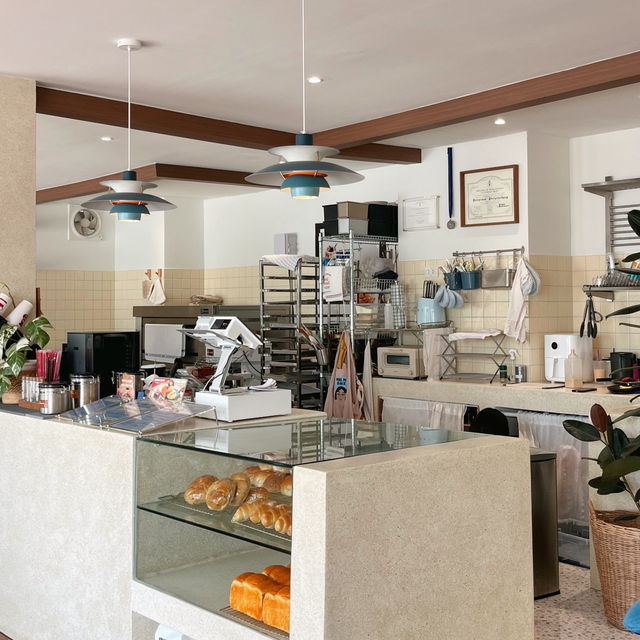 คาเฟ่เปิดใหม่ชะอำ🥖𝘄𝗮𝗸𝗲.𝗻.𝗯𝗮𝗸𝗲 