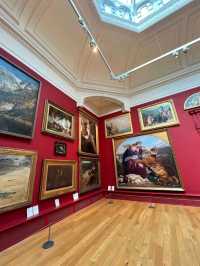 Leeds Art Gallery