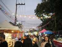 ถนนคนเดินเขมราษฎร์ธานี