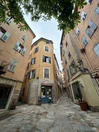 กราซ (Grasse) เมืองน้ำหอม