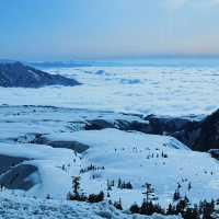 The white route : Tateyama Kurobe Alpine