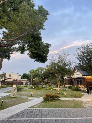 시간이 멈춘 오후—화롄 장군부 산책기