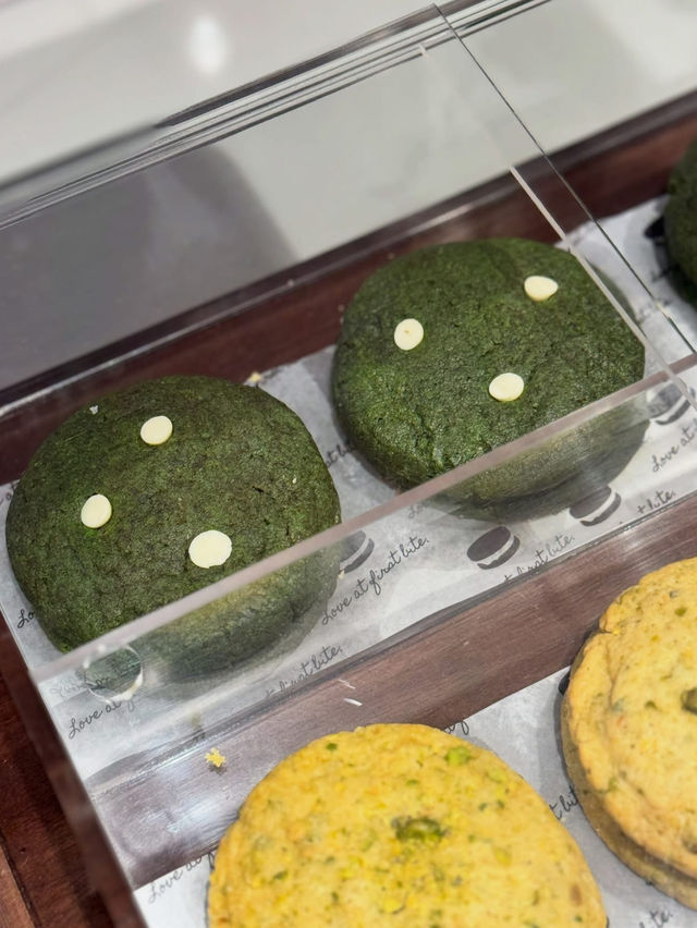 🍦✨【The Ice Cream & Cookie Co. × 一田百貨】全港首個軟雪糕專櫃登陸沙田✨🍦