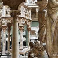Victoria and Albert Museum (V&A), London