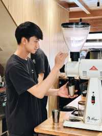 Akha Ama Coffee (The New Original) . 🤎✨