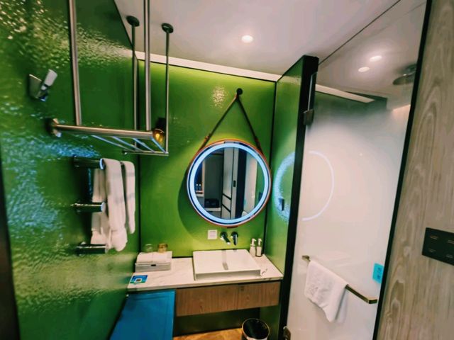 珠海特色酒店推薦：珠海粵海假日酒店，使用trip.com預定能享受最大優惠