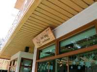 Aki bay คาเฟ่ริมทะเล