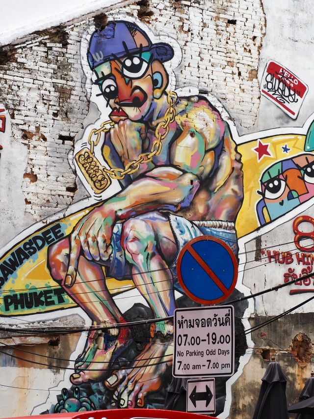 📍 Exploring Phuket Old Town – A Charming Blend of Culture, Color & Chill Vibes