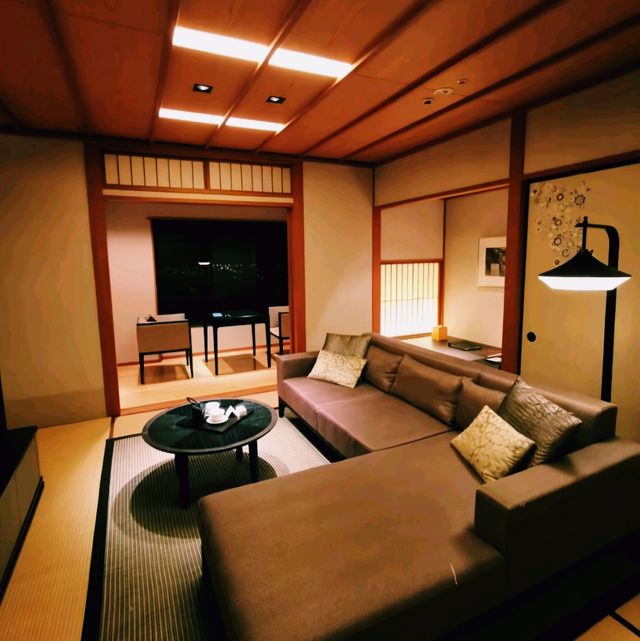 東京頂級奢華無邊泳池酒店：東京麗思卡爾頓酒店