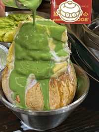 Durian Hot Pot + Bitter Melon Burgers?! This Legendary Guangzhou Shop Did THAT!