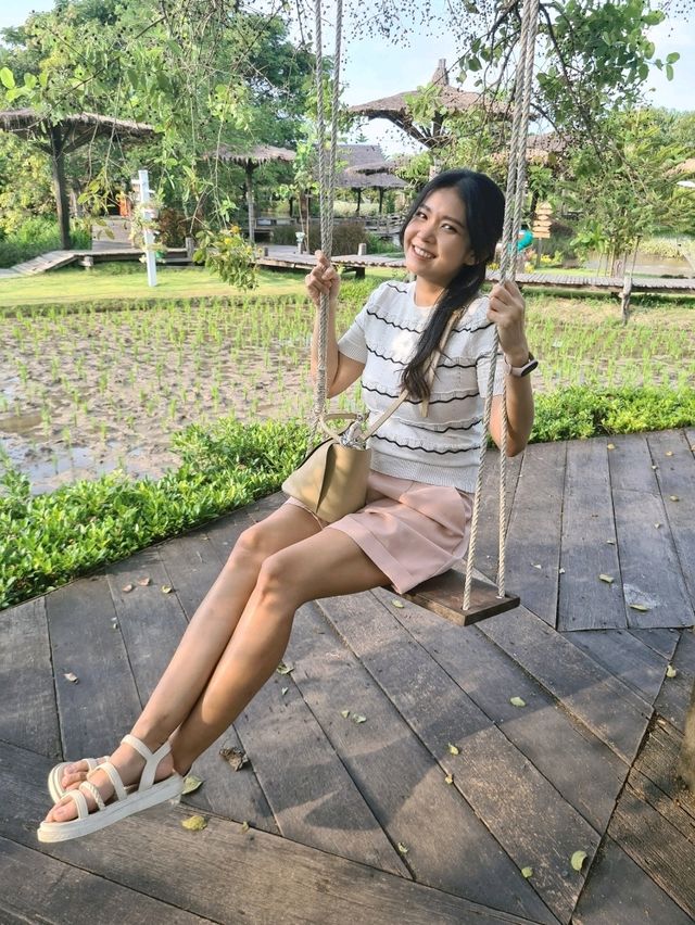 มองเทรอส์คาเฟ่ แอนด์ ฟาร์ม