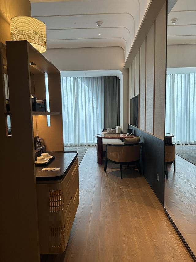 A Luxurious 24-Hour Escape at Bao’an’s Newest Gem