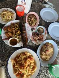 ส้มตำยายขัน (ส้มตำรถไฟลำปาง)