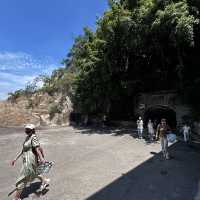 🕳️ Gusheng Cave: Gulangyu’s Cool, Carved Secret Beneath Sunlight Rock!