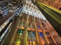 Sagrada Família – Barcelona’s Iconic Masterpiece 🇪🇸⛪