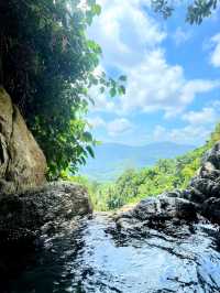 Na Muang Falls Escape