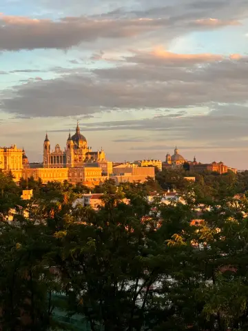 🌇 Templo de Debod at Sunset