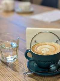부저우의 도시적 우아함: Magnolia Urban Cafe