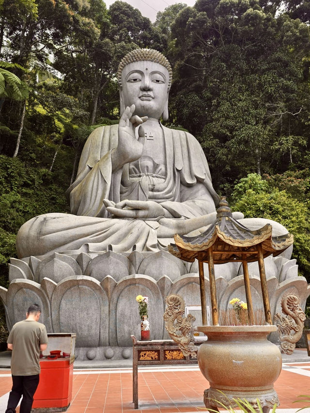 Chin Swee Caves Temple: A Misty Marvel in Genting Highlands