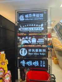 A Colourful Walk and Sweet Treats in Malacca