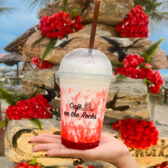 ☕🌊 Café On the Rocks ปากพนัง