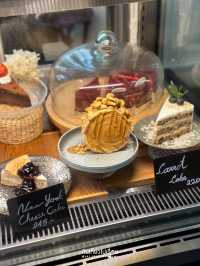 คาเฟ่ในบ้านสไตล์โคโลเนียล