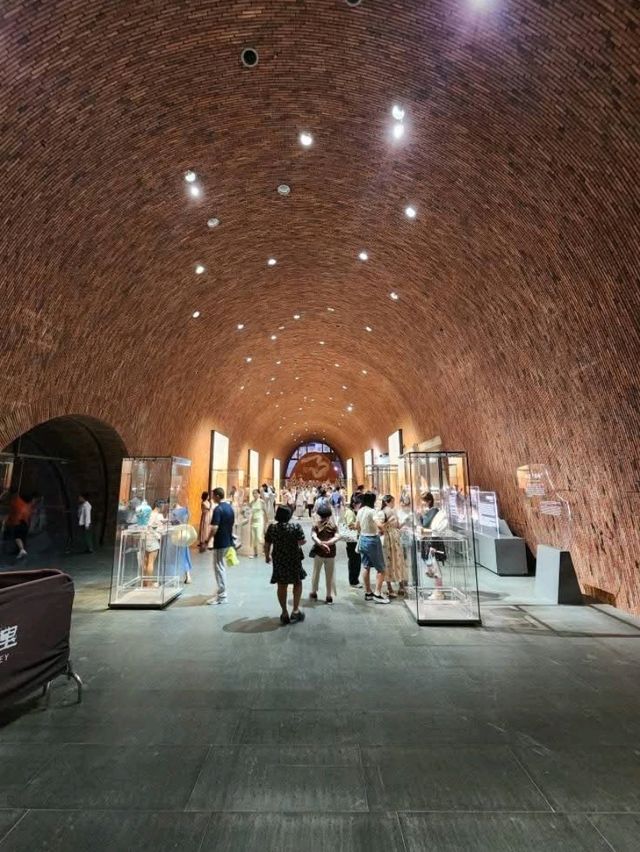“The Artisan’s Kiln of Jingdezhen”